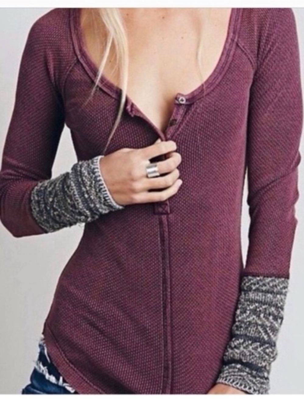 Free People Alpine Cuff thermal in Plum